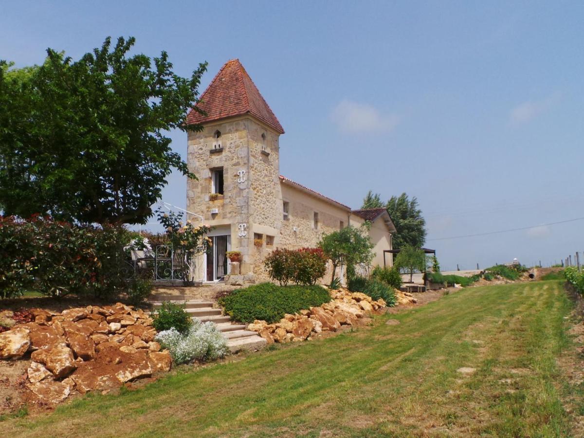 Beautiful Holiday Home With Swimming Pool Monprimblanc Dış mekan fotoğraf